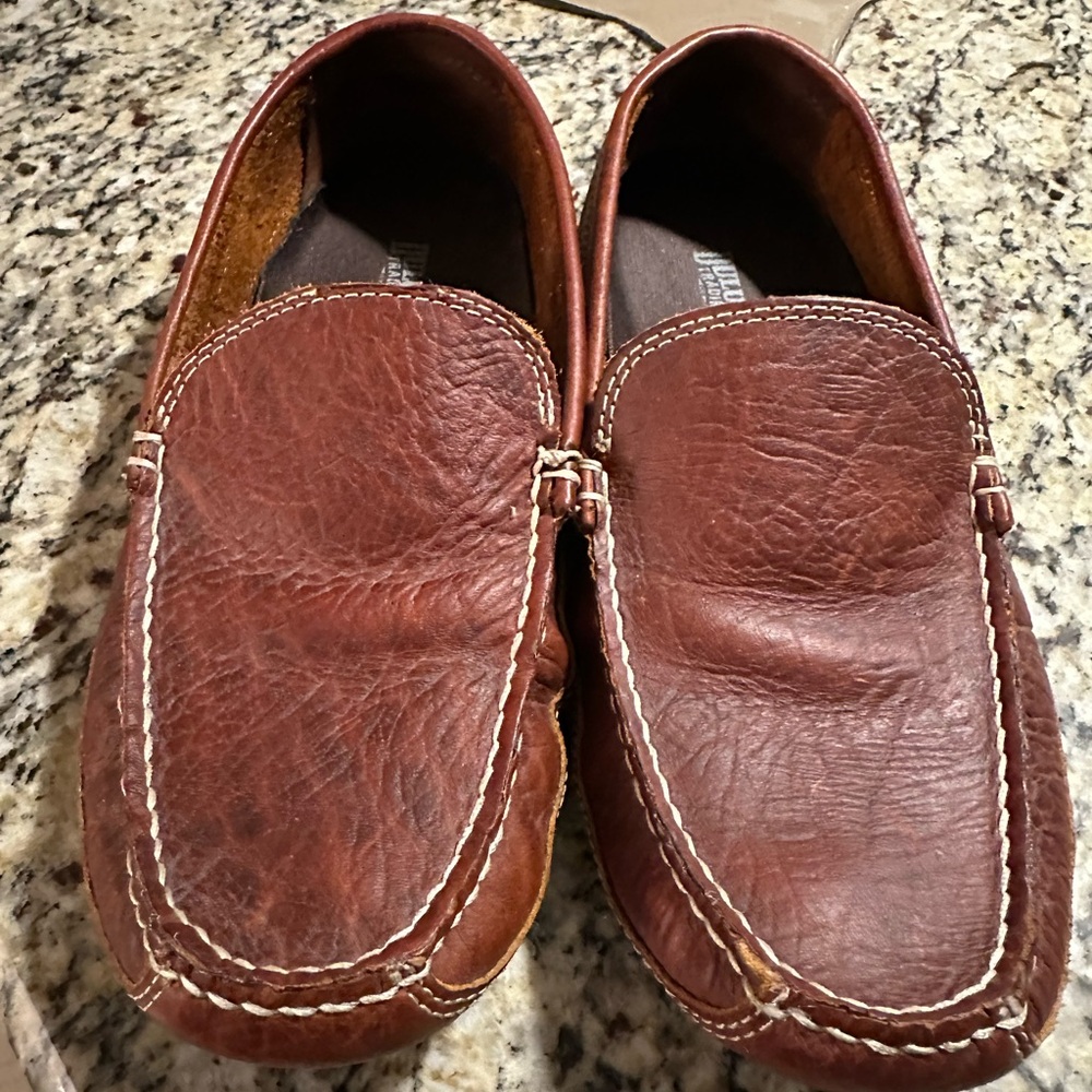Duluth trading bison, leather moccasins